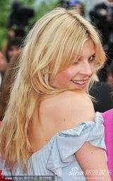 高清图：《加勒比4》首映礼 约翰尼·德普帅气现身