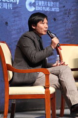 组图：《风暴》刘德华对谈雷军：将人生变战场