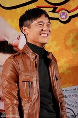 组图：《不良男女》下月上映 林昌正严智苑搞笑