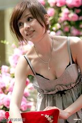 高清组图：甜心教主王心凌公主装甜美