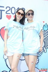 组图：谭咏麟想看霍汶希女儿 母亲节尽孝陪家人