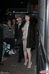 组图：刘嘉玲关之琳斗艳 周慧敏黎姿低调