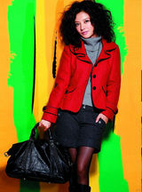 幻灯集：赵薇秀冬日暖装俏皮 青春气息逼人