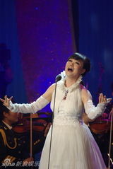 高清图：尚长荣郭兰英参演戏剧经典选段演唱会