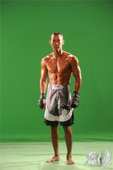 组图：《激战》张家辉彭于晏无PS肌肉照