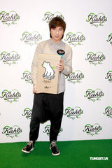 幻灯图：古巨基与众女星呼吁环保 被黄福荣感动