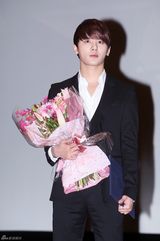 组图：JYJ出席核安保首脑会议宣传大使委托仪式