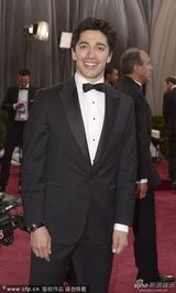 组图：85届奥斯卡红毯-男星英格兰帅气