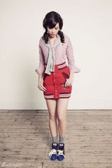 组图：IT Girl黛西-罗易秋季服饰写真秀英伦风