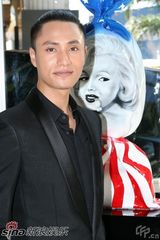 高清组图：赵薇清丽亮相戛纳 陈坤淡定别具潇洒风度