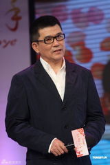 组图：孙淳自爆曾历表演迷茫期 与陈小艺二度合作