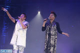 组图：左麟右李十年个唱落幕 重回港乐黄金年代