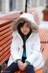 组图：5岁小萝莉走红微博 小天使萌化网友心