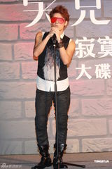 组图：吴克群抗拒一夜情 不排除与阿娇有发展空间