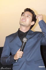 组图：泰国巨星Pong来华宣传展亲和力