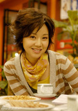 高清图：《乐活2》空降北京台 牛莉闫妮成色彩女郎