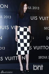 组图：权相佑崔智友等出席某品牌开业活动