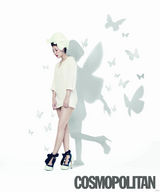 高清图：韩星BoA纯白写真秀美腿轻灵飘渺