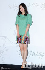 组图：韩惠珍嫁小8岁球员寄诚庸 朴泰桓等道贺