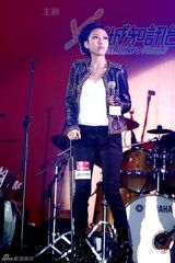 组图：“新城I DO音乐会”开唱 阿Sa(蔡卓妍)侧田陈伟霆献唱