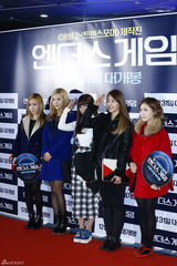 独家高清：EXO龙俊亨等帅气撑《安德的游戏》