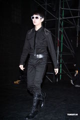 高清图：韩国五大组合天团开唱 SJ压轴掀高潮 