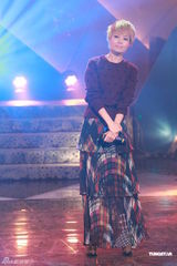 高清图：容祖儿钟舒漫洪卓立出席《劲歌金曲录影》 