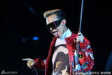 高清图：G-Dragon上海个唱落幕 吐舌奔跑惹疯狂
