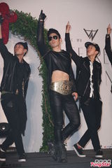 组图：吴建豪亮相宣传新专辑 否认秘婚传闻