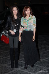 组图：洪天明周家蔚再办婚礼派对 郭富城等群星捧场