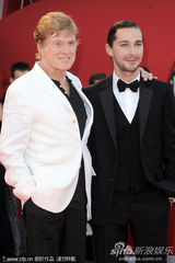 组图：罗伯特雷德福白衣潇洒 希亚-拉博夫黑装帅气