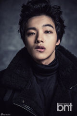 高清：韩星吕珍九时尚大片 游走于少年男人之间