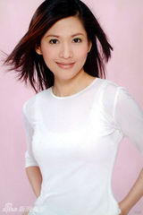 组图：美女主播沈星生活照甜美迷人