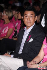 组图：梁家辉断骨恢复好 入围金马影帝将出席