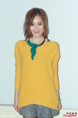 组图：《劲歌金曲》录影 容祖儿米奇装现身BY2献唱