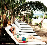 组图：董璇《芭莎》写真幸福笑容绽放玉女风情