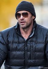 组图：休-杰克曼患上皮肤癌 已进行切除治疗