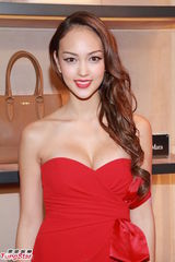 组图：Jessica C呼吁女性定期作检查