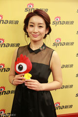 组图：《圣诞玫瑰》做客 桂纶镁邀张震演色魔