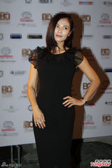 组图：吴奇隆光棍节不谈爱 刘诗诗身体亮红灯