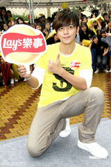 幻灯：罗志祥出席活动 撇清和李毓芬关系