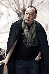 组图：“百变”倪大红尽显熟男本色