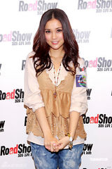 幻灯图：谢安琪呼吁环保 直言一向饮食清淡