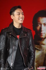 组图：谢霆锋接棒成龙有压力 已报名冲击金像奖