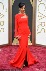 组图：86届奥斯卡红毯春风荡漾 女星争艳出高招