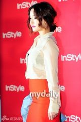 组图：李素妍崔江熙等助阵时尚杂志11周年活动