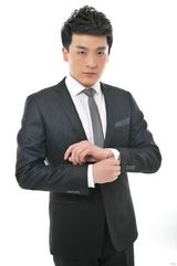 组图：孙艺洲时尚高清写真