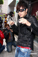 幻灯图：罗志祥引领潮流先锋 华人乐坛首支3DMV面世