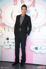 组图：王阳明柯佳嬿合作新剧当选荧屏完美情侣