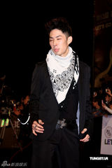 高清：亚太影展遭遇地震 众女星齐聚赛美